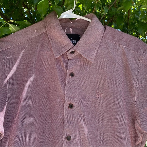 Red casual shirt - Picture 2 of 5